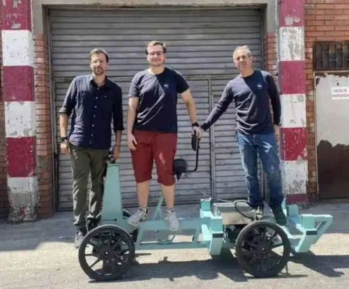 À Laval, les écoles d’ingénieurs ESIEA et l’Estaca coopèrent pour créer un vélo-cargo électrique