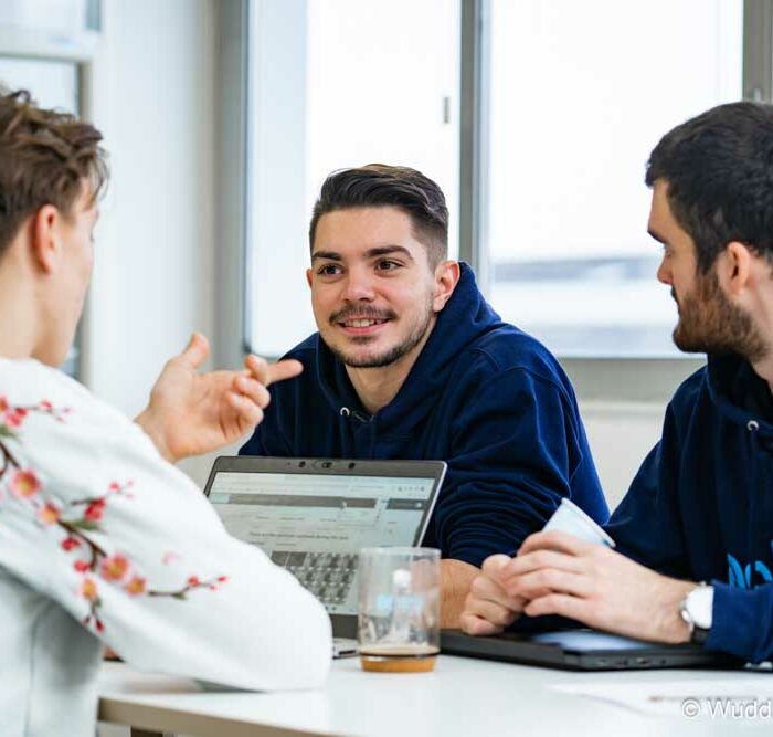 Étudiants ESIEA Ivry-sur-Seine