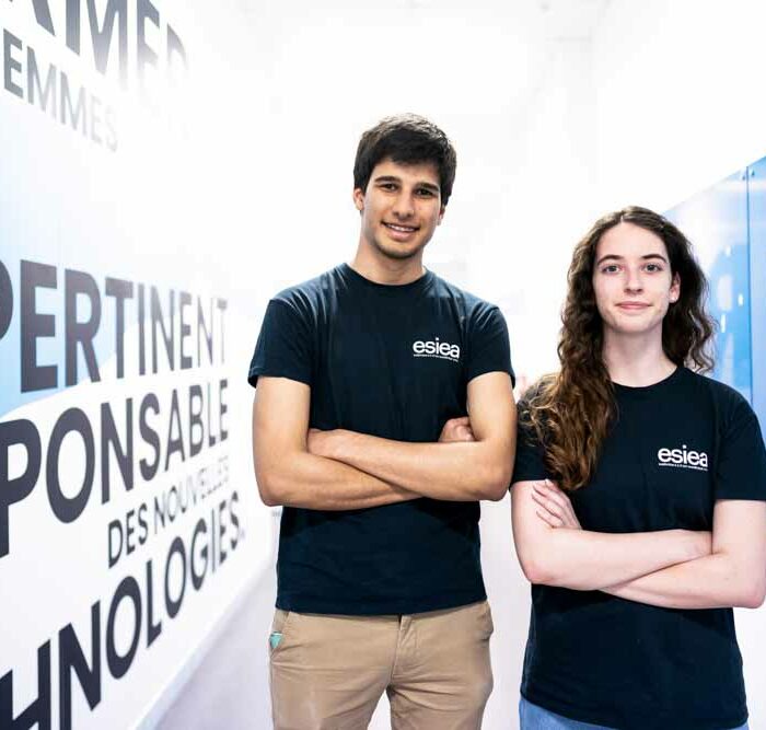 Étudiants en cybersécurité de l'ESIEA Ivry-sur-Seine