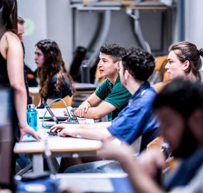Étudiants ESIEA Ivry-sur-Seine