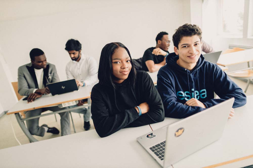 Étudiants ESIEA Ivry-sur-Seine