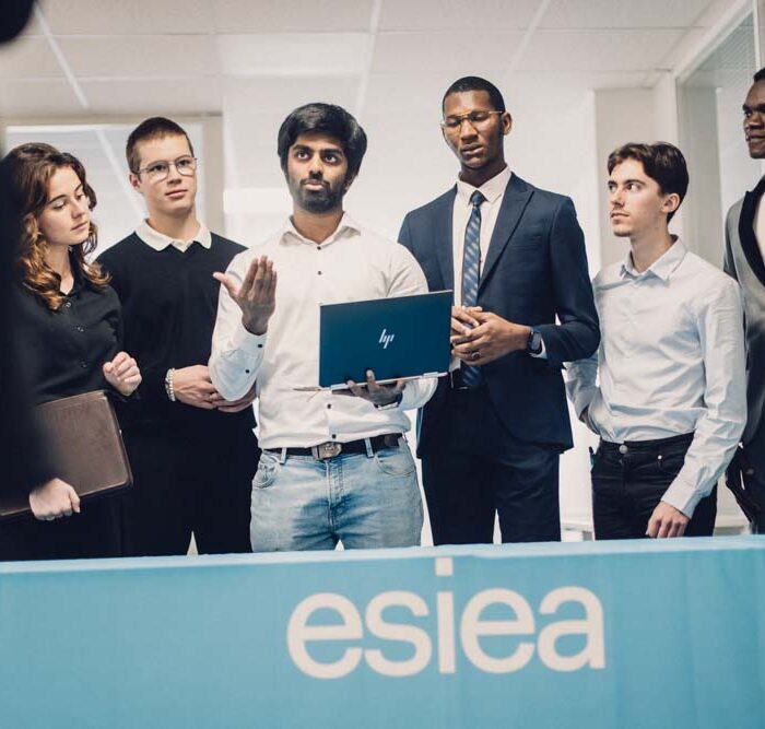 Étudiants de l'ESIEA