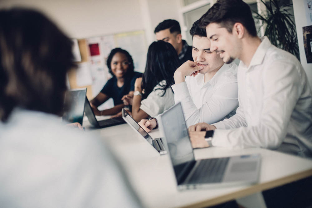 Etudiants ESIEA double diplômes en intelligence artificielle