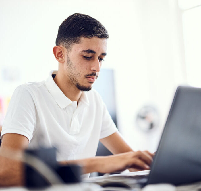 Étudiant ESIEA Agen en cybersécurité, systèmes et infrastructures