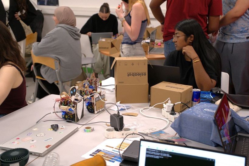 Programmation des esieabots lors du projet fil rouge 2025