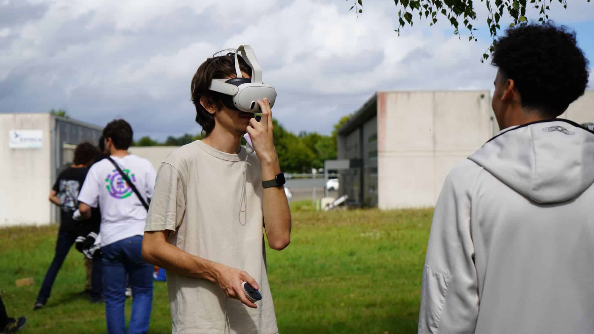 Rentrée à l’ESIEA : une semaine d’intégration pour allier cohésion, entraide et numérique responsable