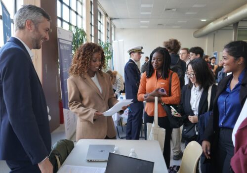 Forum Stages 2025 : l’ESIEA connecte ses étudiants aux entreprises de demain
