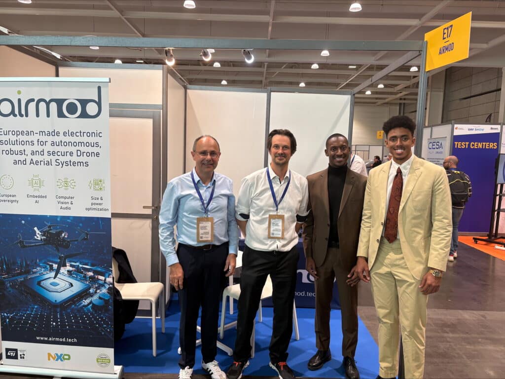 Airmod, société experte en électronique à investi dans Hellyos.