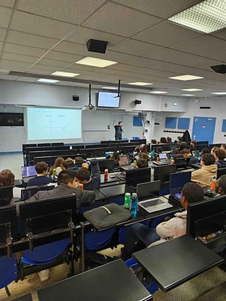 Nuit de l'info 2025 au campus de l'ESIEA Paris