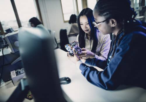 Pourquoi choisir l’ESIEA ?