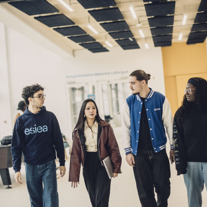 Étudiants de l'ESIEA Ivry-sur-Seine
