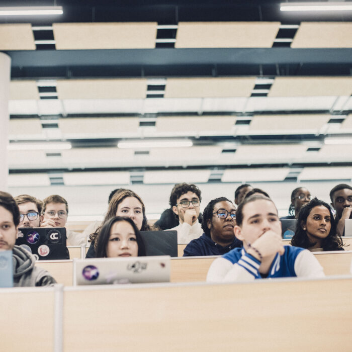 Étudiants de l'ESIEA Ivry-sur-Seine