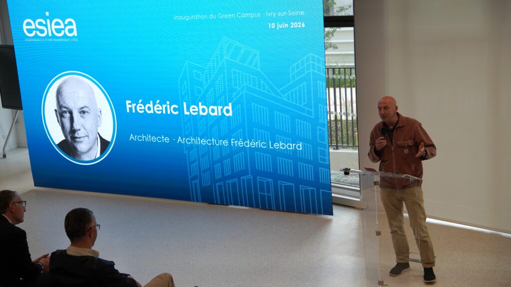Frédéric Lebard, architecte du campus de l'ESIEA Ivry-sur-Seine