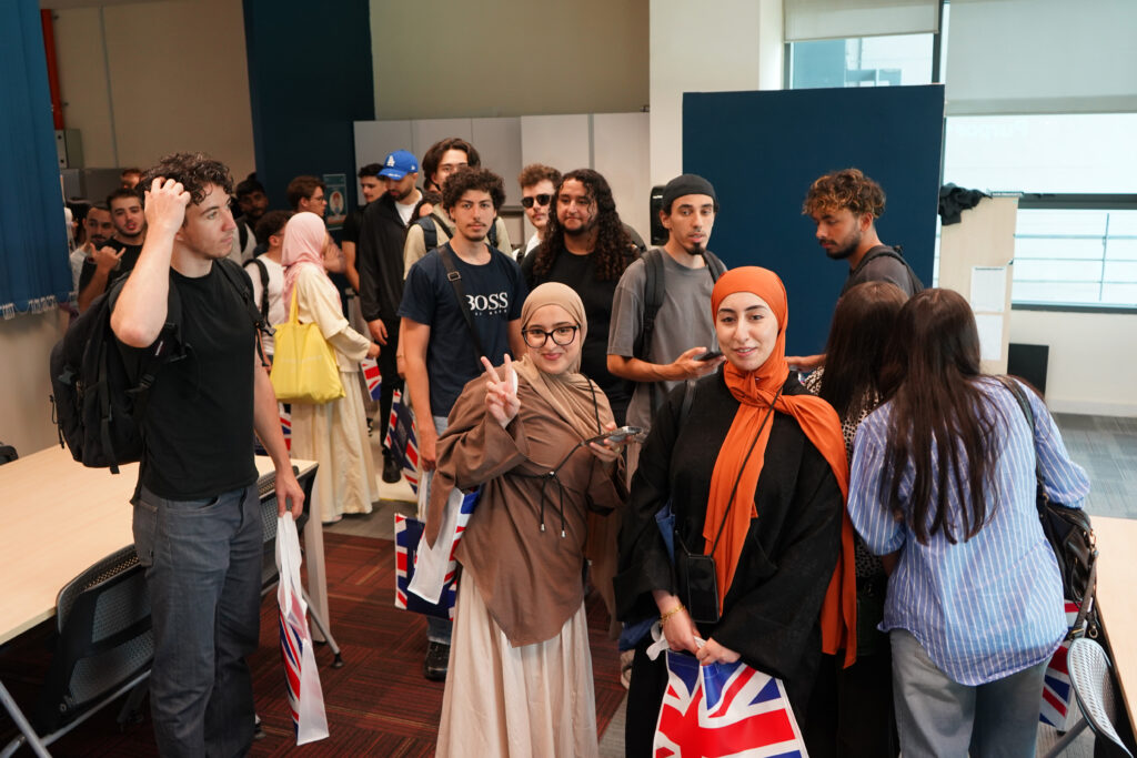 Étudiants de l'ESIEA en Malaysie