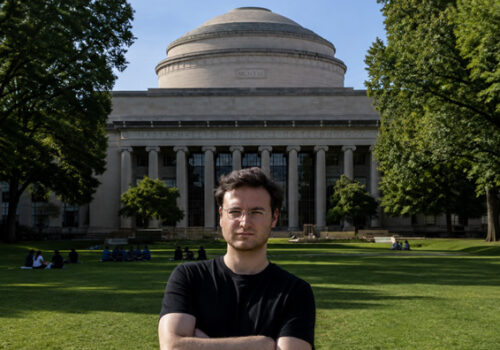 De l’ESIEA au MIT : le parcours d’Augustin Morieux, ingénieur et entrepreneur dans l’intelligence artificielle