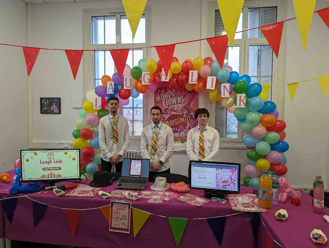 Laughlink, 1er lors de la présentation des projets informatiques d'Agen