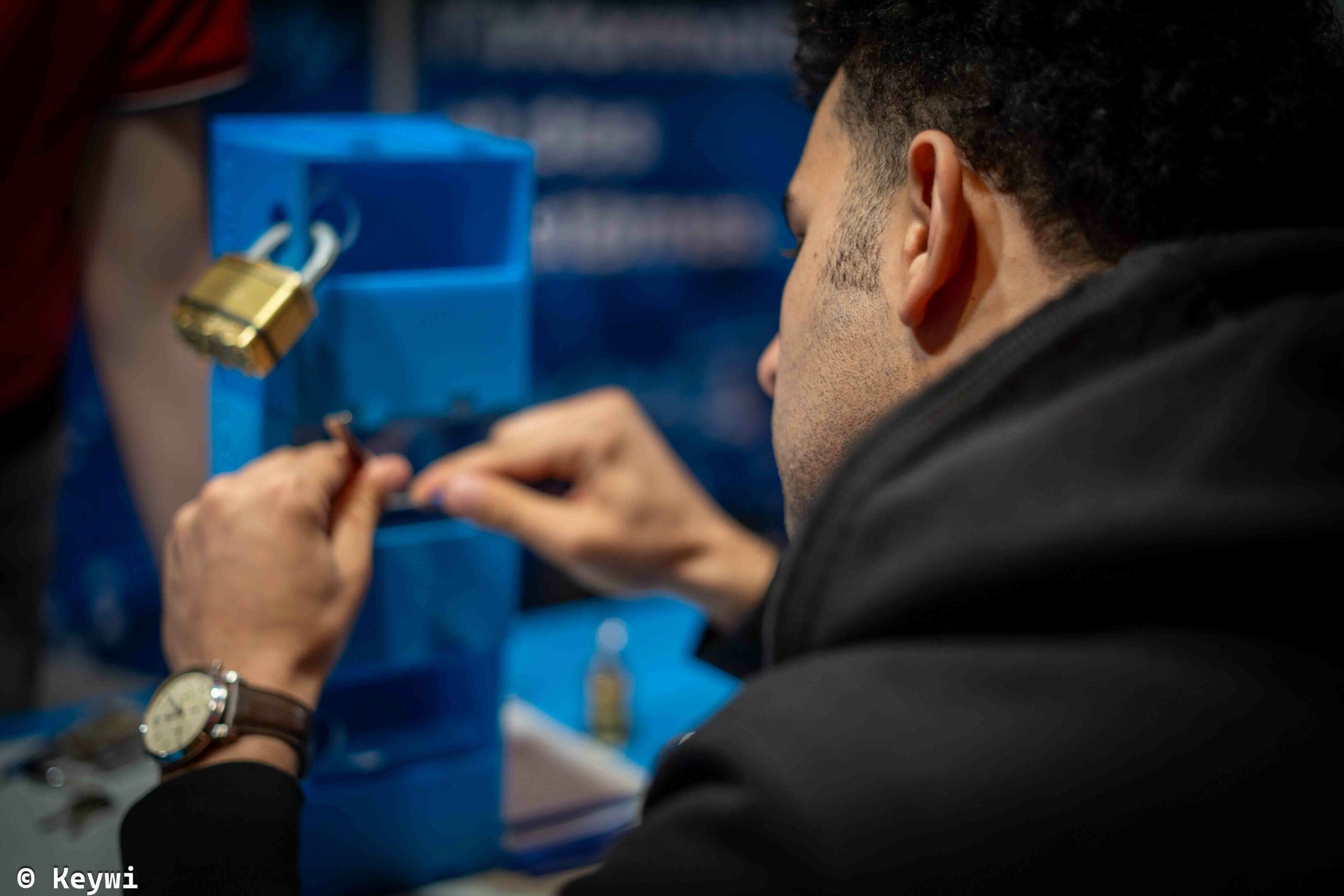 Atelier de Lockpicking par l'ESIEA lors du LeHack 2024