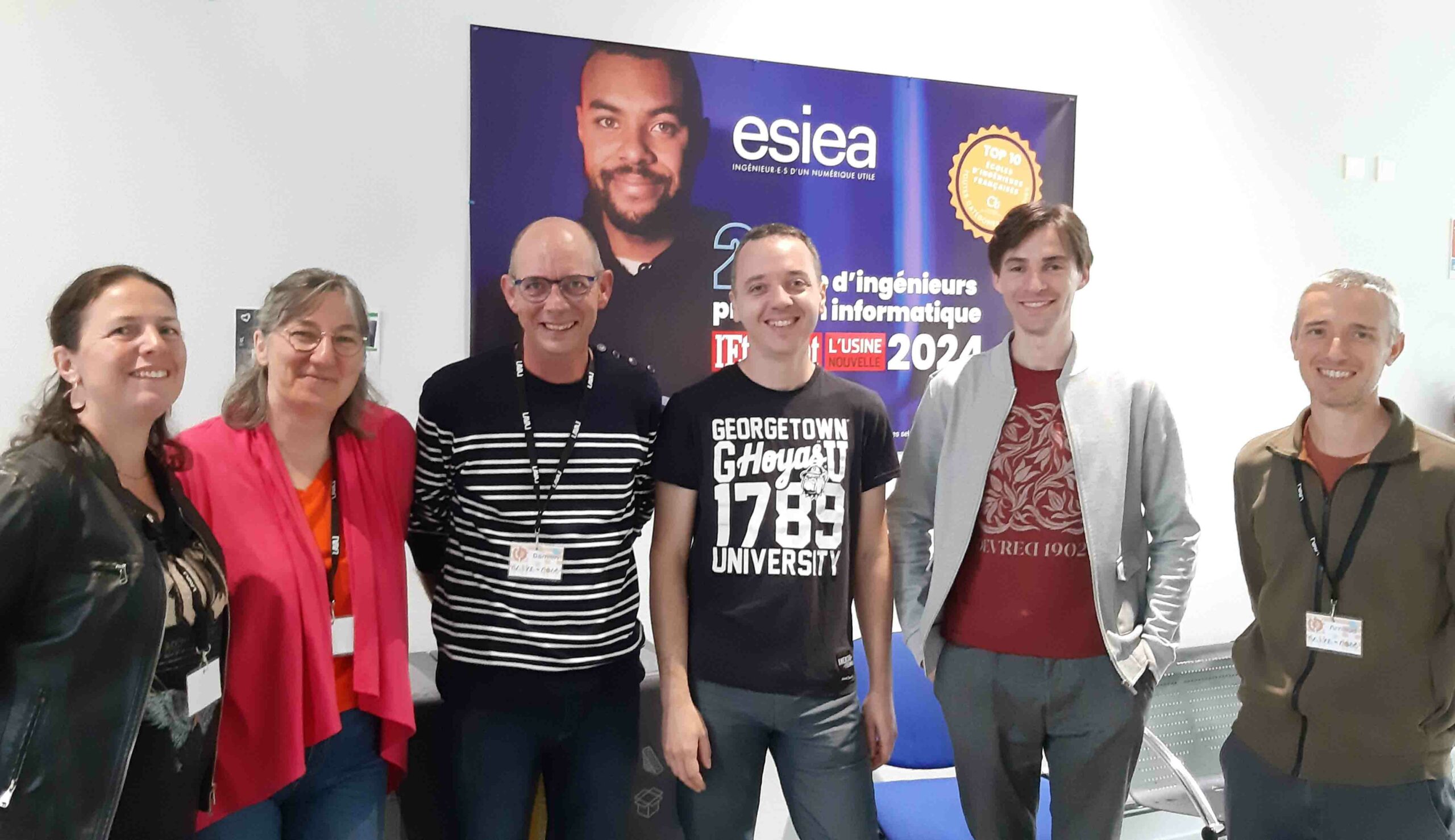 Stages en mathématiques à L’ESIEA ! L’école accueille quarante collégiens pour les stages « MathC2+ »
