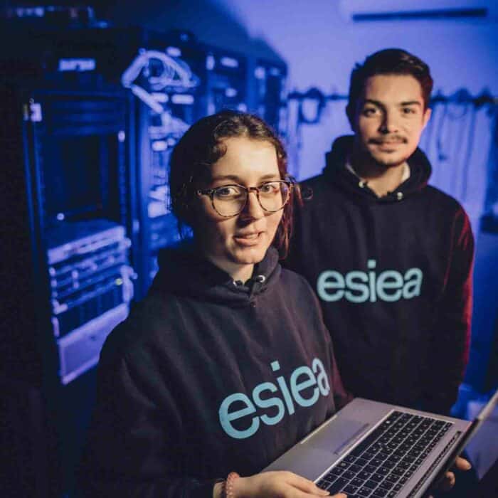 Sauvez le datacenter, immersion programme expert en informatique