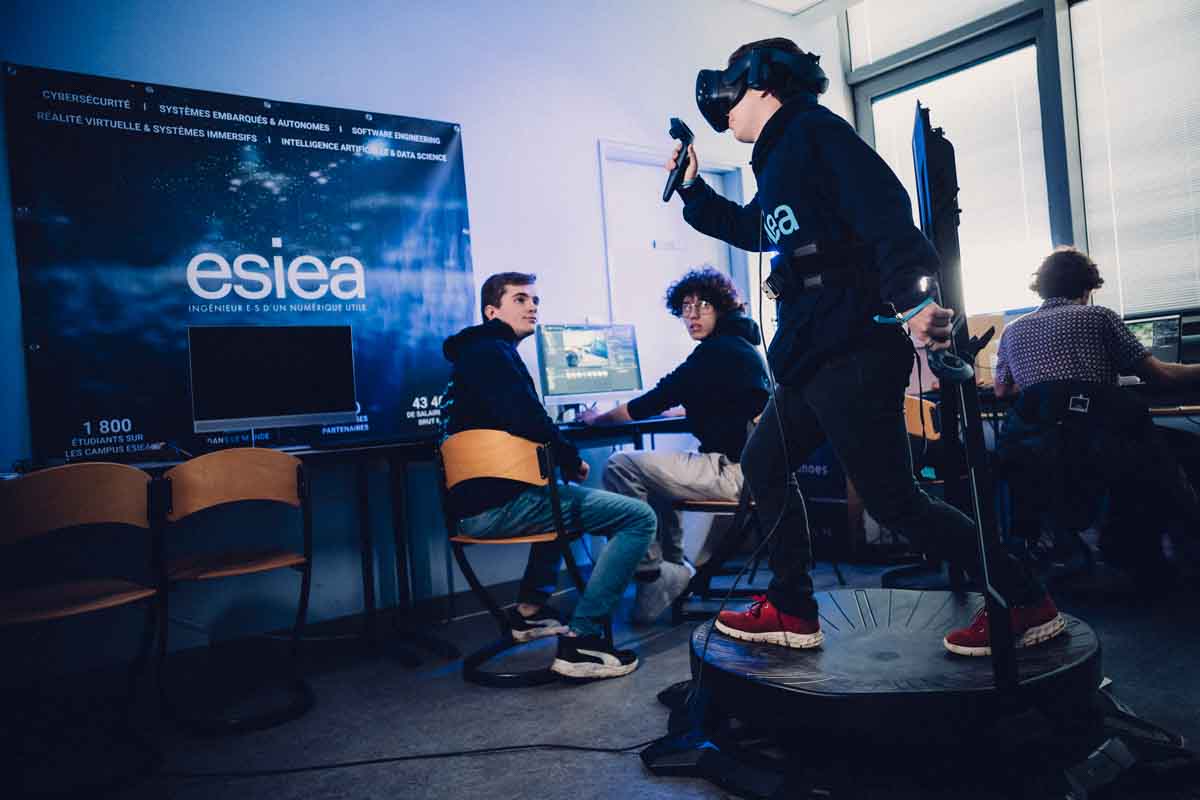 Le Metaverse en 2025 : définition, fonctionnement et enjeux