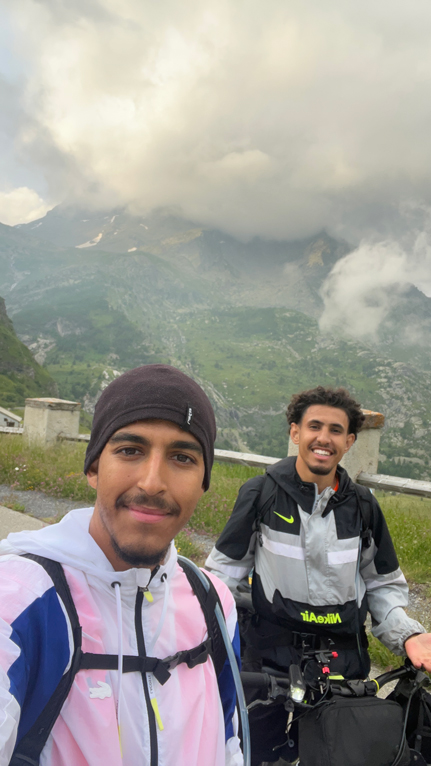 Voyage à vélo du duo d'étudiants